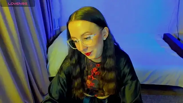 CurlySteph online show from April 2026 09:19:01 PM