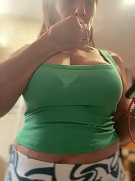 camelia3 online show from February 2026 11:53:01 AM