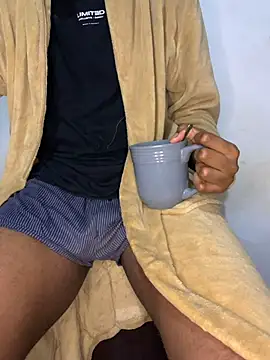 Shokiie online show from April 2026 08:32:01 PM