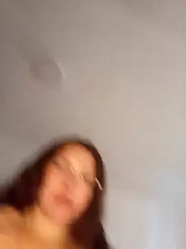 sereluxz online show from April 2026 05:48:02 PM