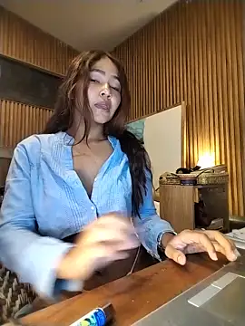 Snapshot of Colombiana219 chatting on June 2026 02:51:01 AM Colombiana219 online show from June 2026 02:51:01 AM