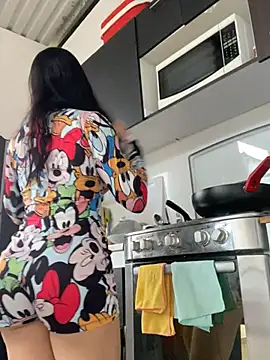 LaanaCooper online show from February 2025 01:11:02 PM