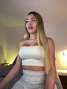 Snapshot of Kimy_Angel chatting on May 2026 01:36:01 AM Kimy Angel online show from May 2026 01:36:01 AM