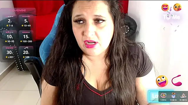 Kerly Doll online show from February 2025 01:16:02 PM