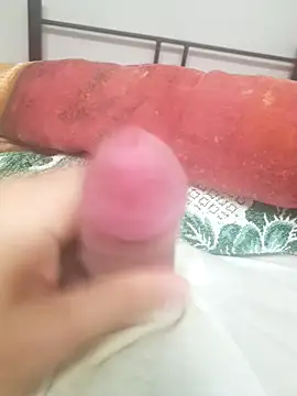 Ummfuss1 online show from April 2026 02:02:02 PM