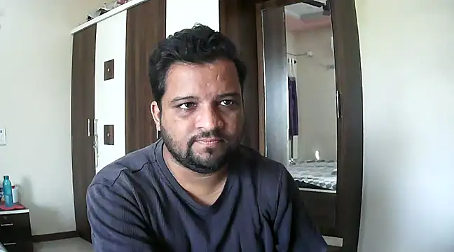 Snapshot of dhruv_love chatting on December 2024 05:09:02 AM dhruv love online show from December 2024 05:09:02 AM