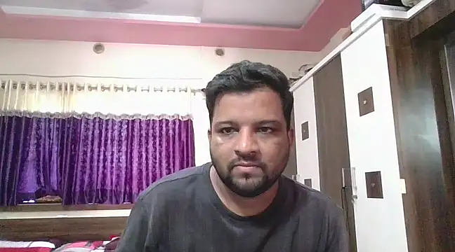 Snapshot of dhruv_love chatting on February 2025 05:37:01 AM dhruv love online show from February 2025 05:37:01 AM