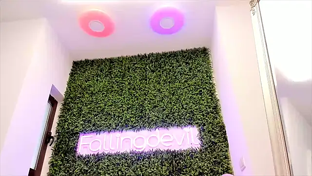 realhotfallingdevil online show from February 2025 12:47:01 PM