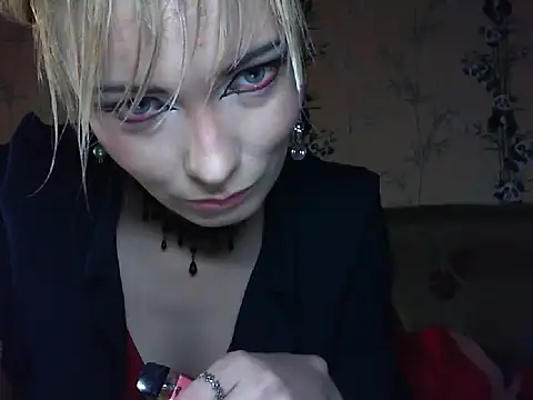 WildMissNiks online show from June 2026 06:40:01 AM