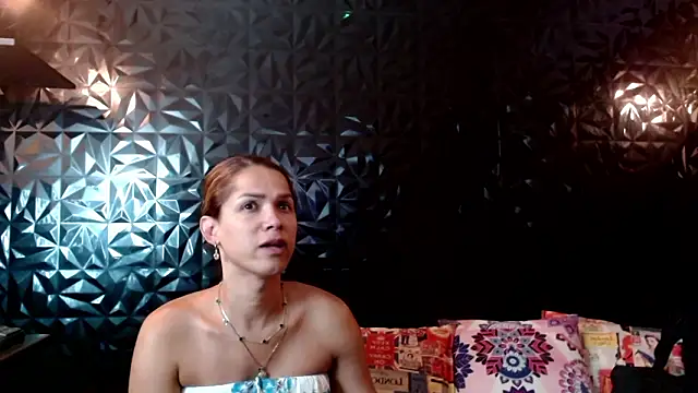 PINK  LOLA1 online show from March 2026 10:27:02 PM