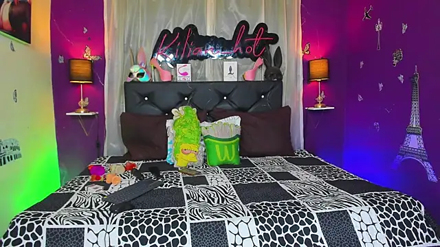 kilian hot online show from January 2025 05:42:01 AM