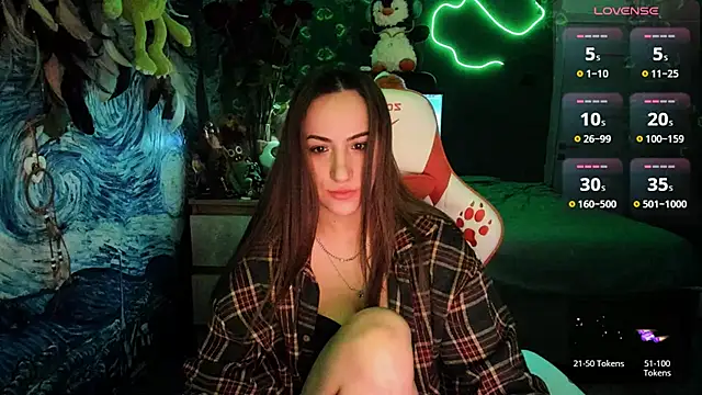 Selbi Paine online show from April 2026 01:17:01 AM