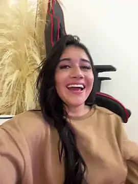 Snapshot of KallyMyller1 chatting on February 2025 11:00:01 PM KallyMyller1 online show from February 2025 11:00:01 PM