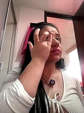 KallyMyller1 online show from November 2025 07:23:01 PM