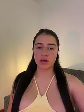 Snapshot of KallyMyller1 chatting on April 2026 07:41:01 PM KallyMyller1 online show from April 2026 07:41:01 PM