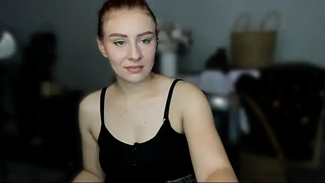 Snapshot of KindKristy chatting on July 2026 05:05:01 AM KindKristy online show from July 2026 05:05:01 AM