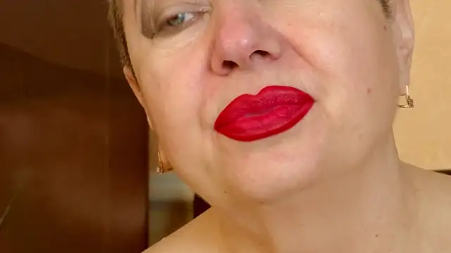 LadyPosh online show from January 2026 08:45:01 PM