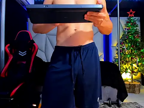 Aydenmiller96 online show from December 2025 04:17:01 AM