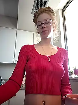 LucidLucy online show from December 2024 04:06:01 PM