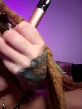 LucidLucy online show from November 2025 01:30:01 AM