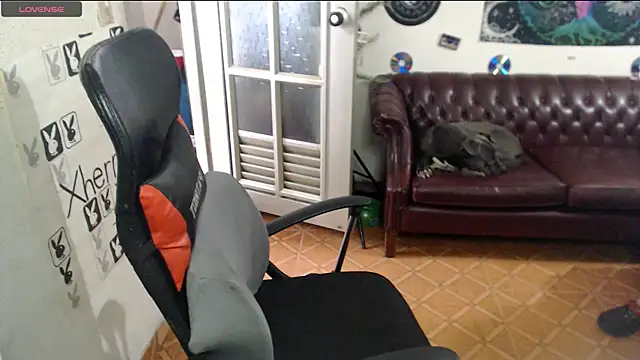 Snapshot of xherry_horny chatting on March 2025 03:40:01 PM xherry horny online show from March 2025 03:40:01 PM