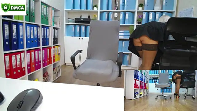 Snapshot of secret-office chatting on October 2025 05:19:02 AM secret-office online show from October 2025 05:19:02 AM