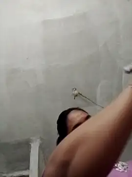 Indianbloom- online show from November 2025 12:59:01 PM