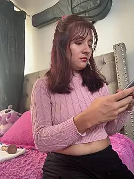 emily honter online show from May 2026 07:42:01 PM