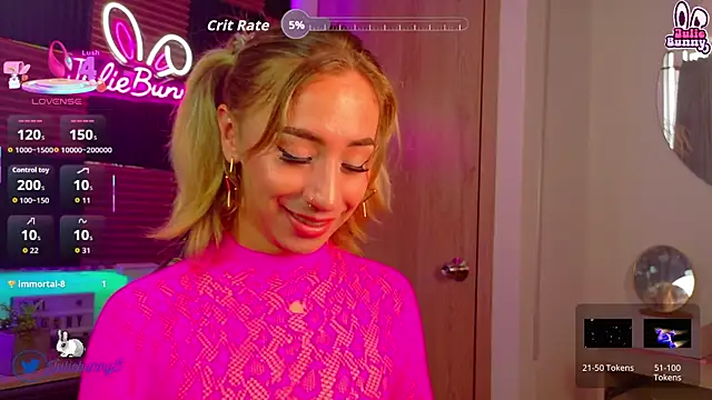 Littlebunny21 online show from June 2026 08:21:01 PM