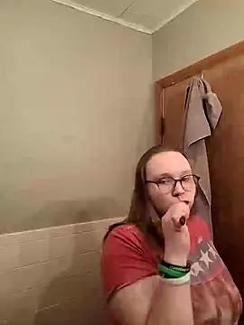 Snapshot of ZeTurtleMaster chatting on January 2025 11:01:02 PM ZeTurtleMaster online show from January 2025 11:01:02 PM