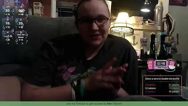 Snapshot of ZeTurtleMaster chatting on February 2025 12:27:02 AM ZeTurtleMaster online show from February 2025 12:27:02 AM