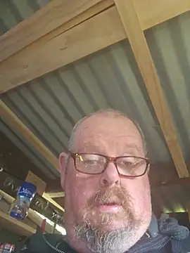 Bigfellah09 online show from August 2026 01:37:02 AM