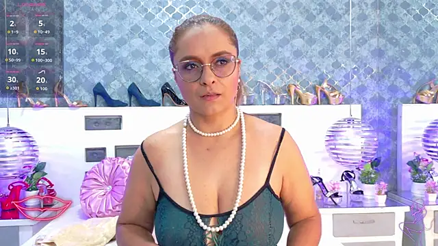 Snapshot of MarilynVega1 chatting on September 2025 08:46:01 PM MarilynVega1 online show from September 2025 08:46:01 PM