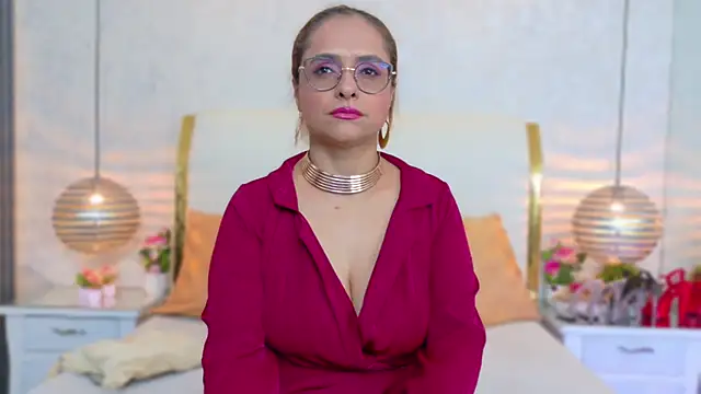 MarilynVega1 online show from June 2026 09:01:02 PM