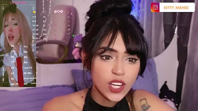 Snapshot of YourKatt chatting on October 2025 03:26:01 AM YourKatt online show from October 2025 03:26:01 AM