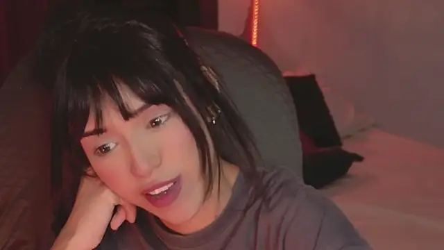 Snapshot of YourKatt chatting on January 2026 09:51:02 PM YourKatt online show from January 2026 09:51:02 PM