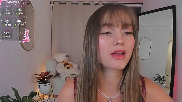 roxie gates  online show from November 2025 01:04:02 AM