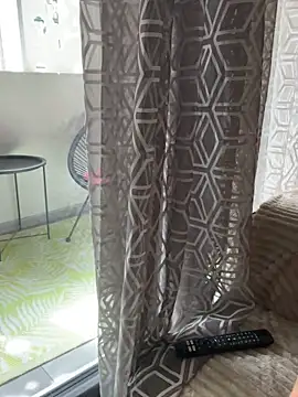 Liiaa online show from April 2026 07:57:02 AM