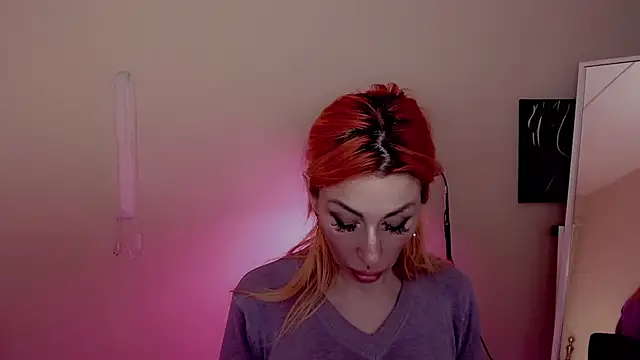 AnnieGOld  online show from December 2024 08:45:02 AM