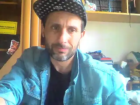 Snapshot of FireFox_Feel chatting on March 2025 01:41:01 PM FireFox Feel online show from March 2025 01:41:01 PM