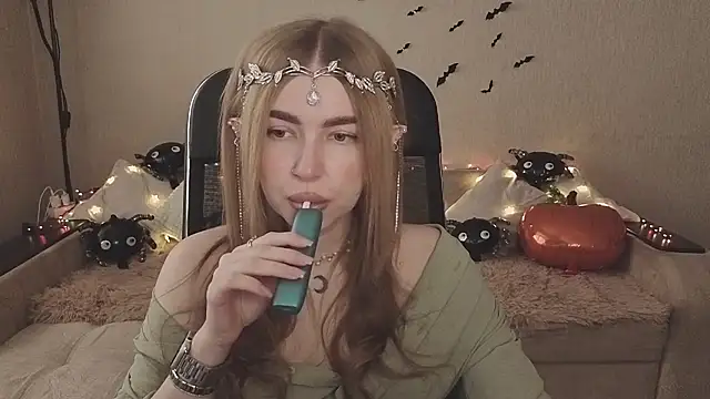 ViolettaLopez online show from October 2025 10:49:01 AM