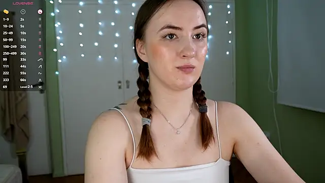 Black Eva  online show from January 2025 05:05:01 PM