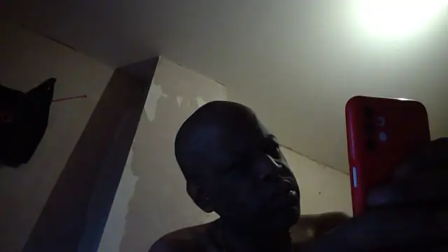 alfiebrown007 online show from March 2025 12:18:02 AM