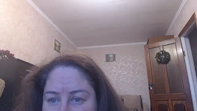 Snapshot of Amy_August chatting on April 2026 04:04:02 PM Amy August online show from April 2026 04:04:02 PM