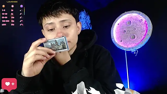 girl intense444 online show from March 2026 12:53:02 PM