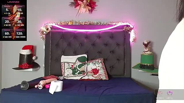 CharlotteLemke online show from December 2025 01:04:02 PM