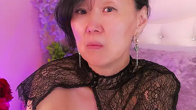 Snapshot of Asian_legs chatting on May 2026 10:34:01 AM Asian legs online show from May 2026 10:34:01 AM