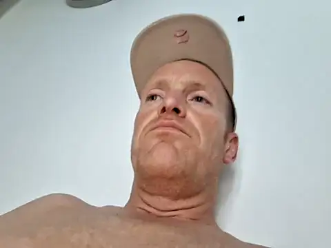Dutch34  online show from July 2026 04:43:01 PM