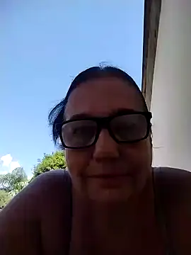 Snapshot of catdool chatting on January 2025 04:12:02 PM catdool online show from January 2025 04:12:02 PM