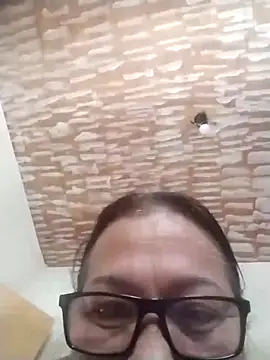 Snapshot of catdool chatting on February 2025 01:17:02 PM catdool online show from February 2025 01:17:02 PM